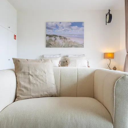 Luxe Studio Athena - Terras - 200M Van Het Strand オステンド