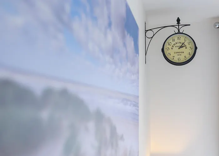 Luxe Athena Vlakbij Het *