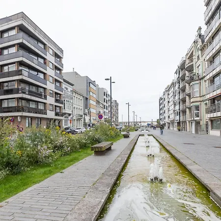 Apartment Luxe Athena Vlakbij Het